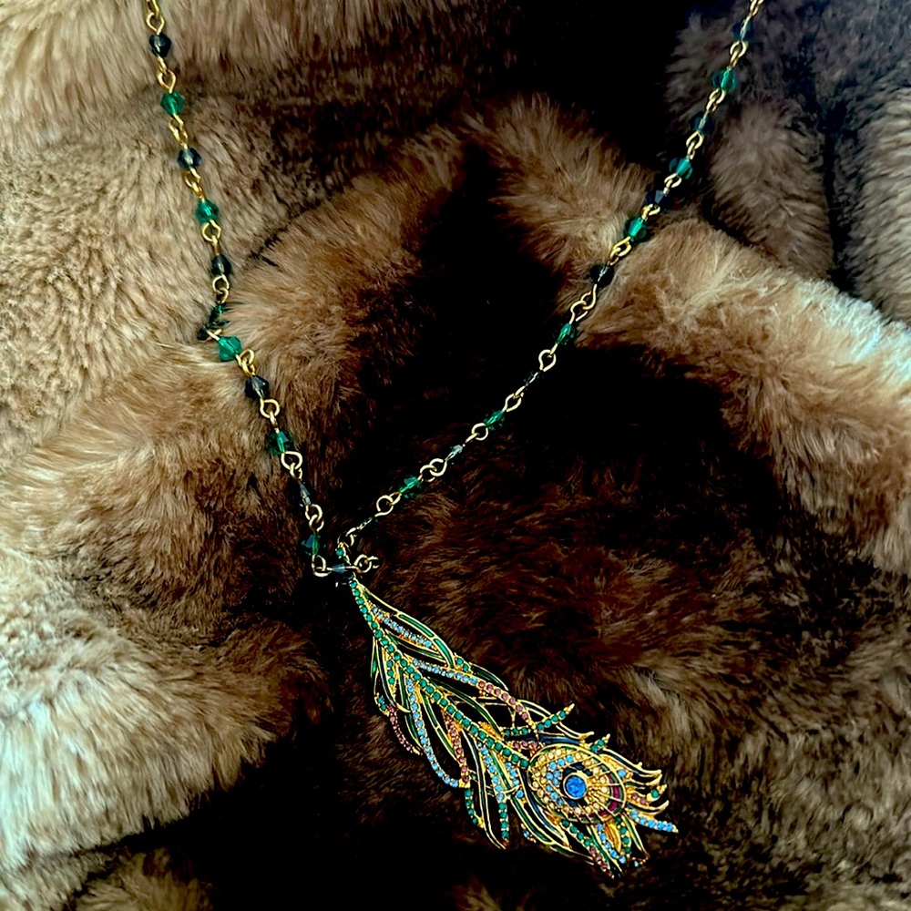 Metropolitan Museum Art Necklace